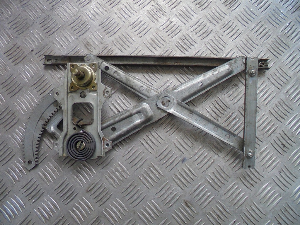 фото №1, Механізм підйомник скло правий перед monterey 5d