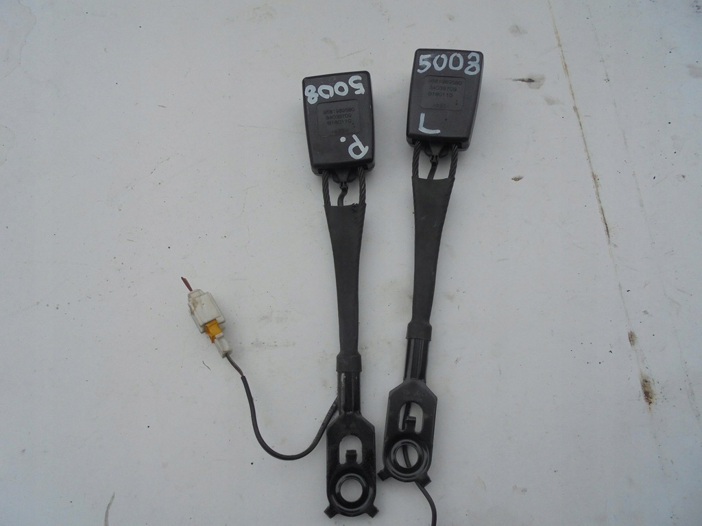 фото №1, Пряжка поперечина левый перед peugeot 5008