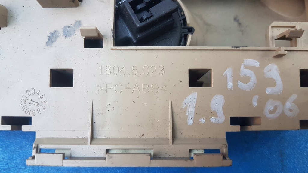 фото №6, Панель переключатель люк alfa romeo 159 beż