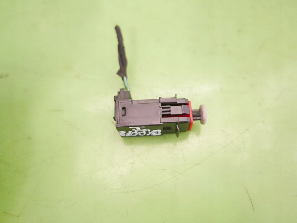 фото №5, Датчик света стоп тормоза peugeot bipper i hdi