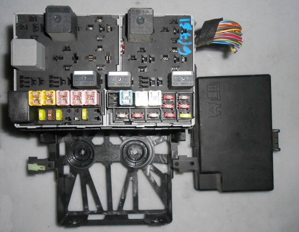 фото №1, Ford transit mk7 коробка запобіжників 6c1t14401