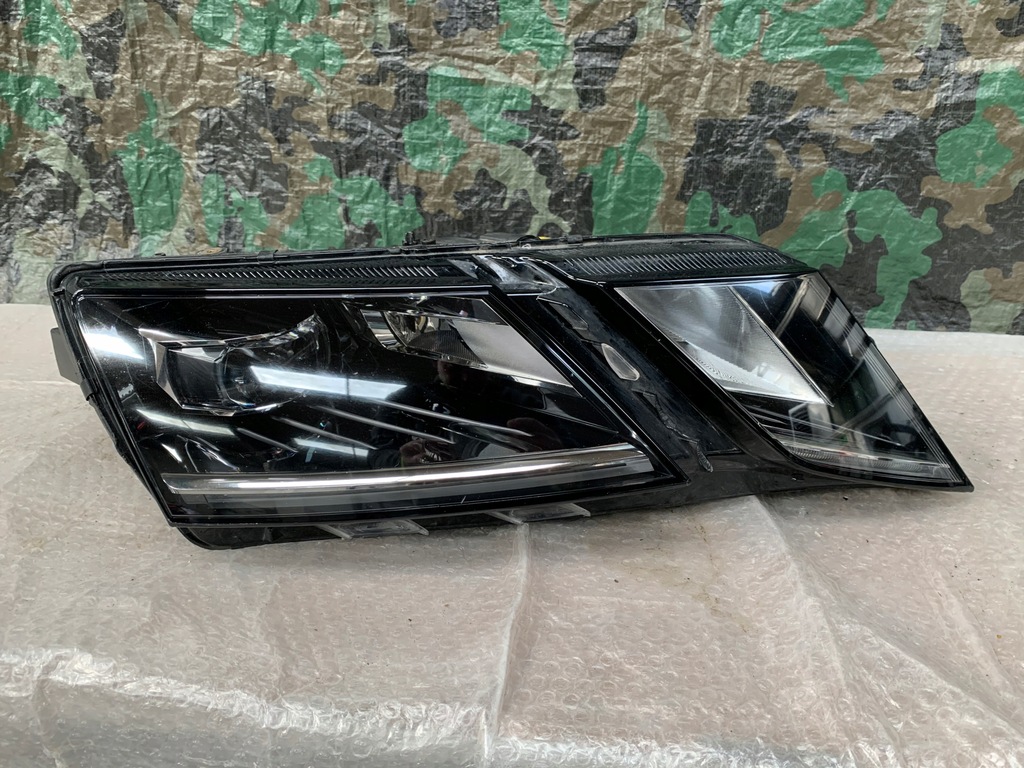 фото №1, Skoda octavia iii lift full led правая лампа