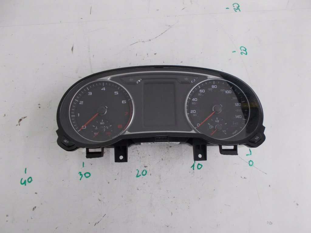 фото №1, Лічильник прилади 8x0920980l audi a1 8x 10- uk