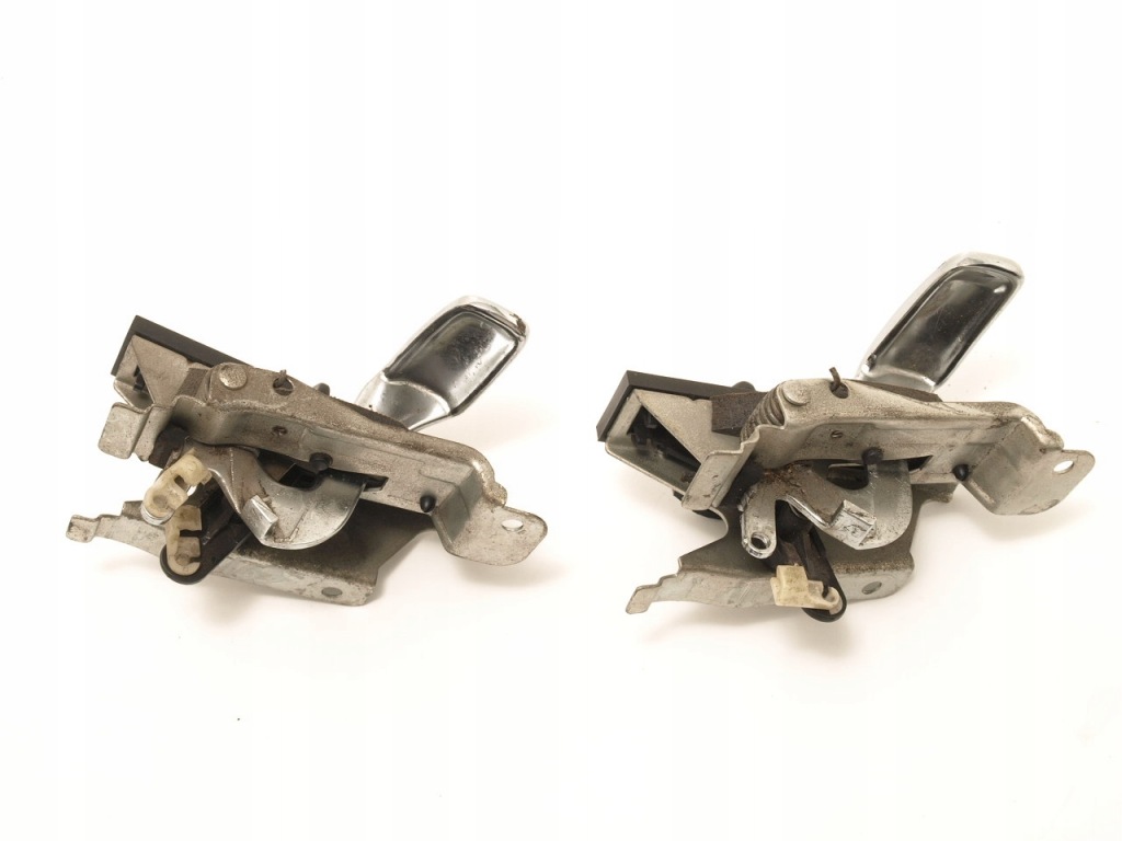 Ручка внутренняя правый задний  jeep grand cherokee wj Доставка