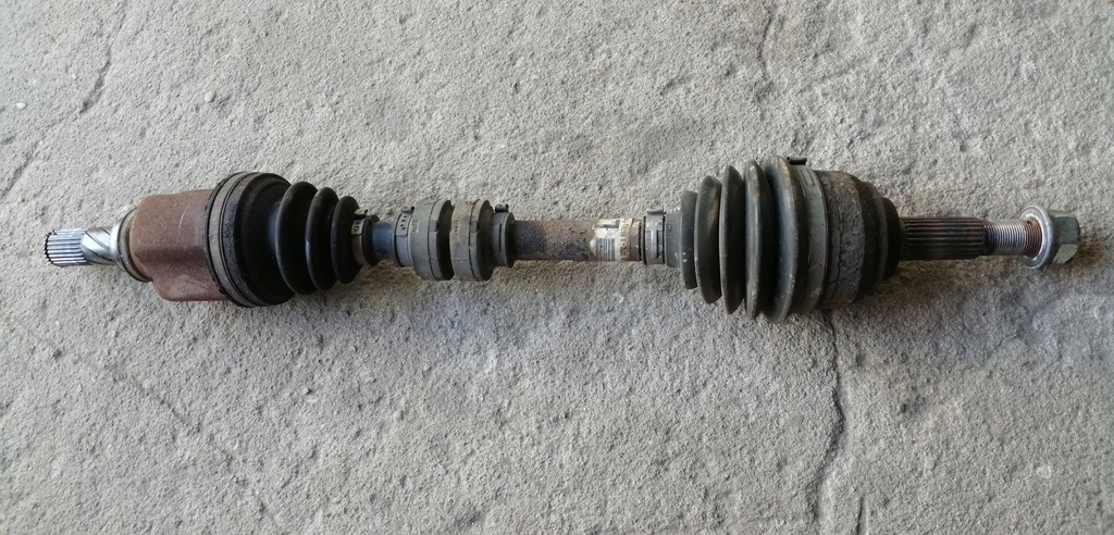 фото №1, Nissan note e12 1.5 dci приводной вал левая передняя