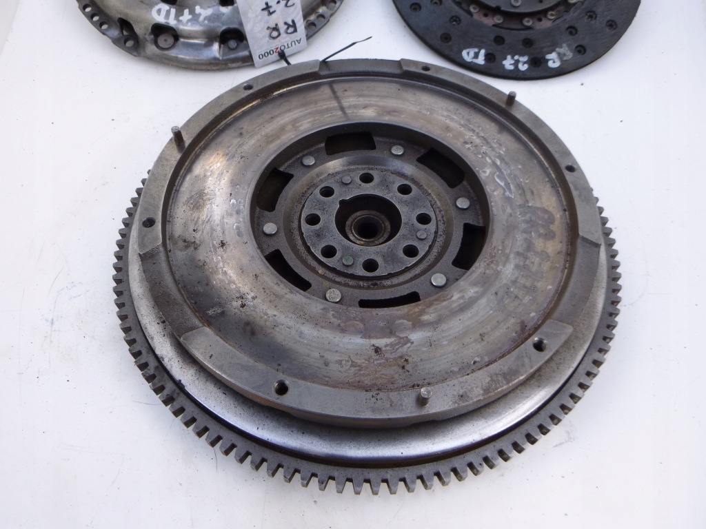 фото №2, Land rover discovery iii 2.7 td сцепление колесо kpl