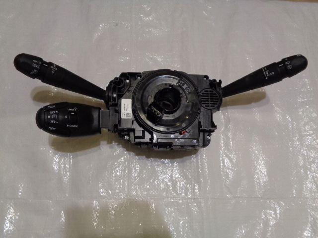 фото №1, Citroen peugeot стрічка перемикачі 98262573zd