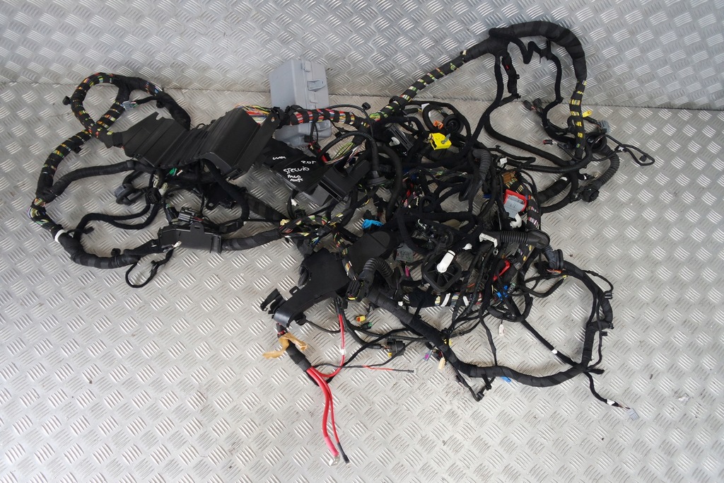 фото №1, Alfa romeo stelvio 2.0t электропроводка жгут