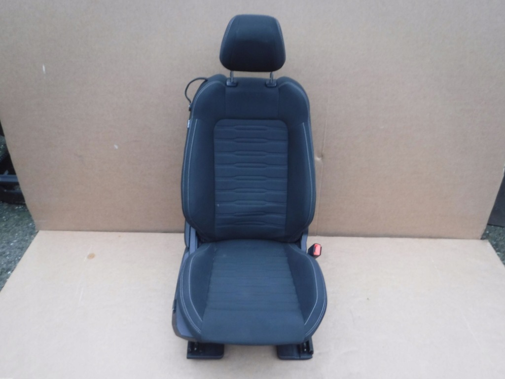 фото №1, Правий сидіння пасажира ford mustang vi fastback електричний