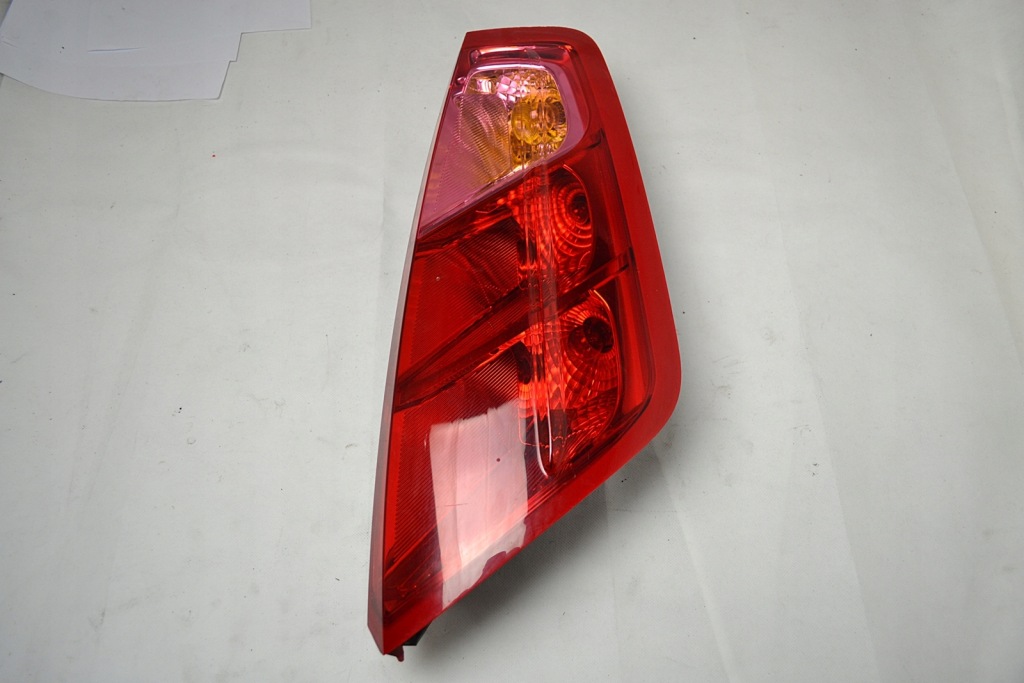 фото №1, Grande punto 3-5 дверь лампа задняя правая europa