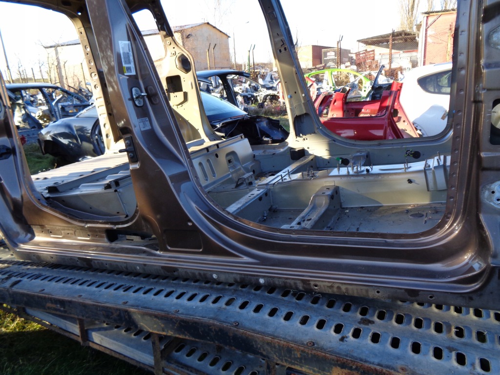 фото №1, Partner iii berlingo 3 поріг правий na накладка kcmc