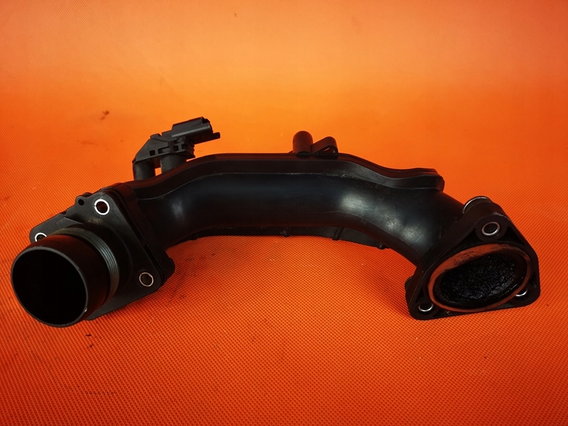 фото №11, Volvo v40 d2 1.6 труба шланг турбіни датчик