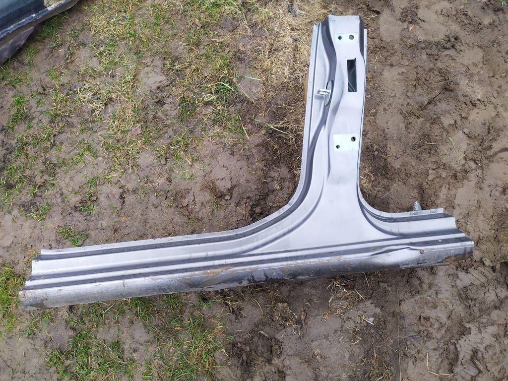 фото №1, Seat cordoba ii 6l 05r левый порог блок двигателя ls7u