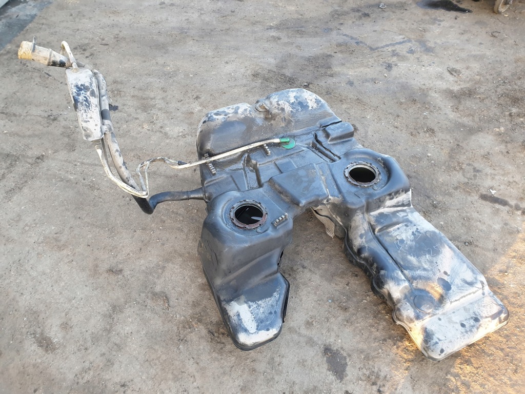 фото №1, Бак топлива vw touareg 5.0 v10 7l