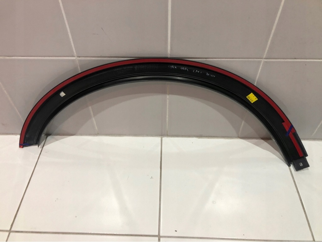 фото №5, Audi оригинальный номер 8xa071680 молдинг крыло