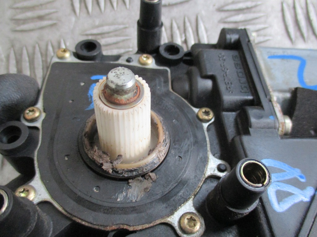 фото №6, Моторчик скло правий перед audi a8 94-99r