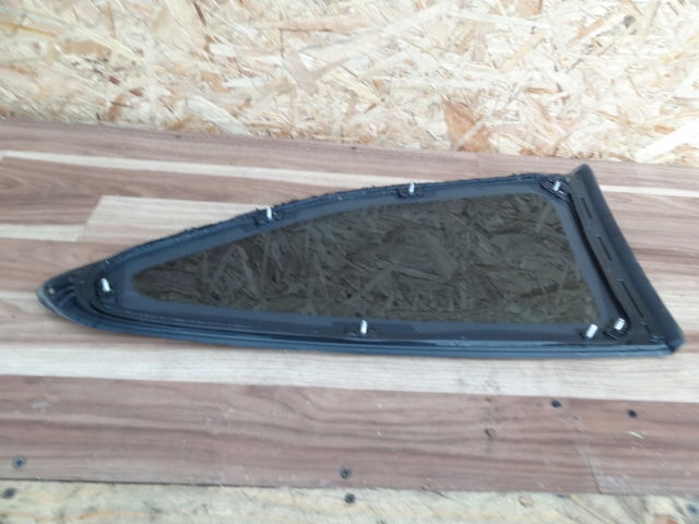 фото №3, Kia ceed ii 2017 gt lift 3d стекло боковая правый задняя