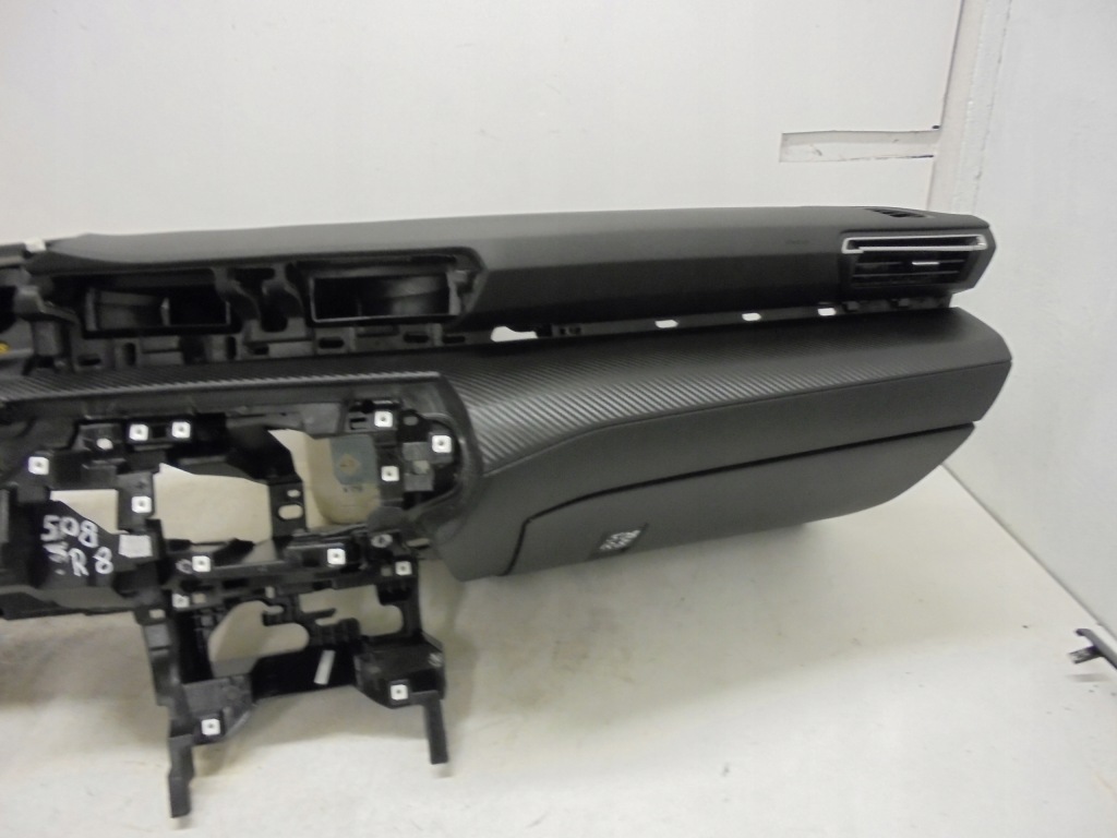 фото №1, Бардачок консоли peugeot 508 ii r8