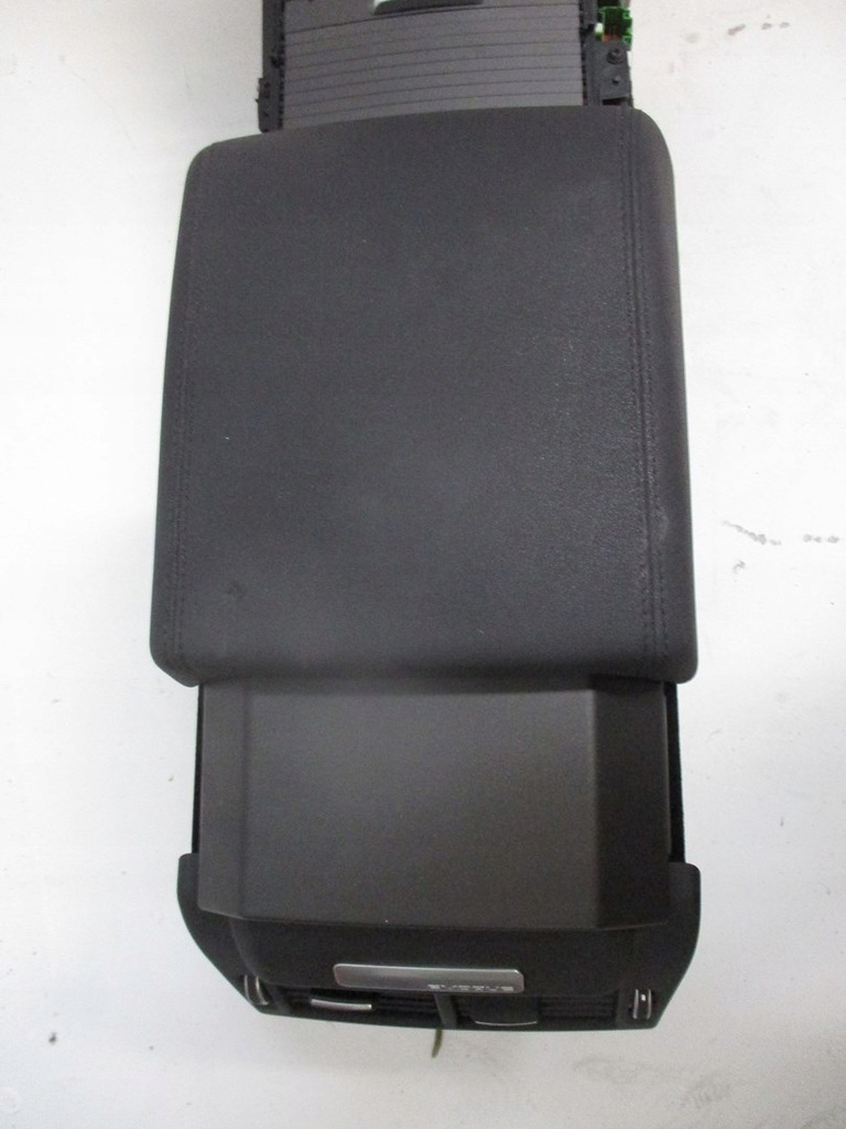 фото №3, Туннель подлокотник range rover sport кожа