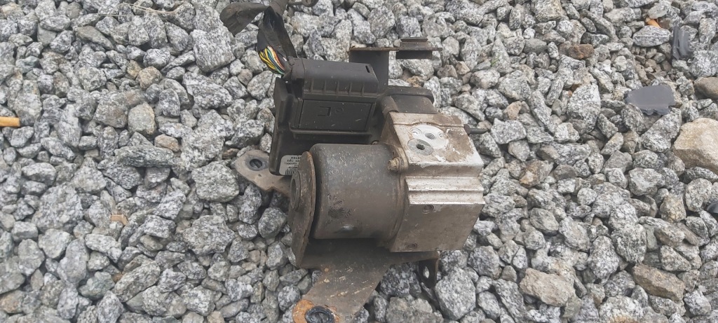фото №1, Насос abs kia carnival 13083002 0k553437a0a
