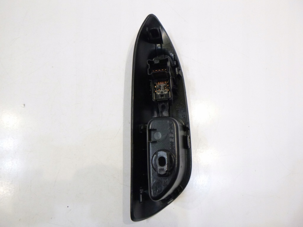 фото №3, Перемикач скло ручка задня задня nissan juke