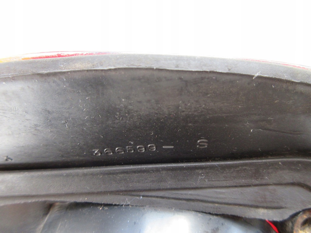 фото №7, Лампа задня ліва + вкладиш lancia dedra оригінал