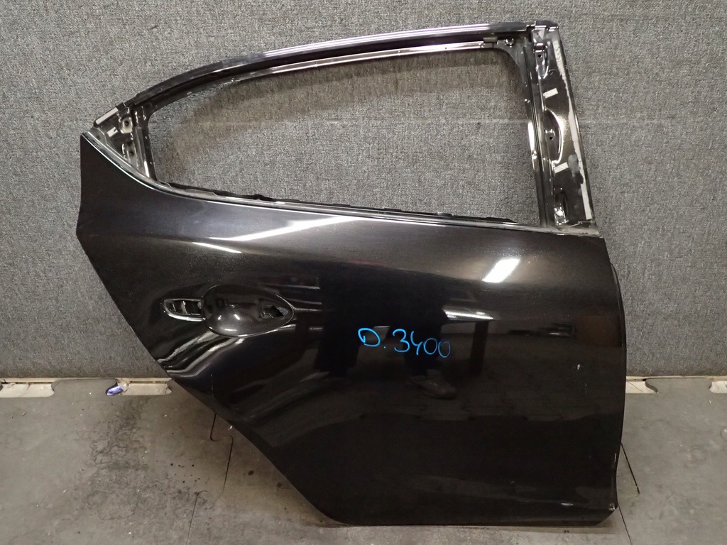 фото №1, Двері задня праве mazda iii 3 14- hb