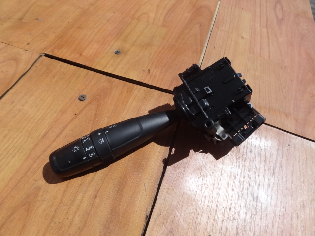 фото №1, Suzuki sx4 s-cross 2017 перемикач світла лівий