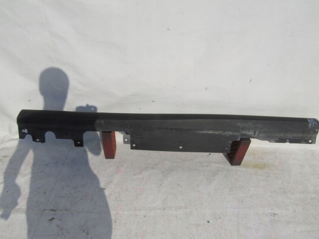 фото №7, Поріг молдинг ferrari portofino f164 18-21 права