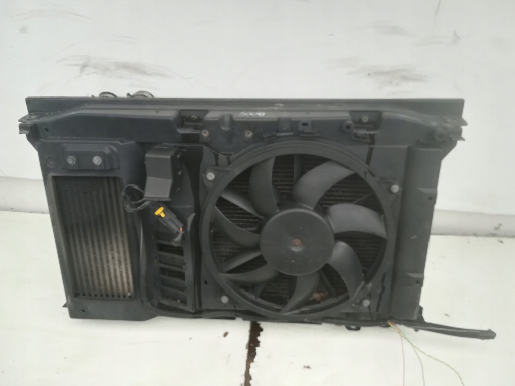 фото №1, Peugeot 3008 1.6 hdi pas передний радиатор комплект