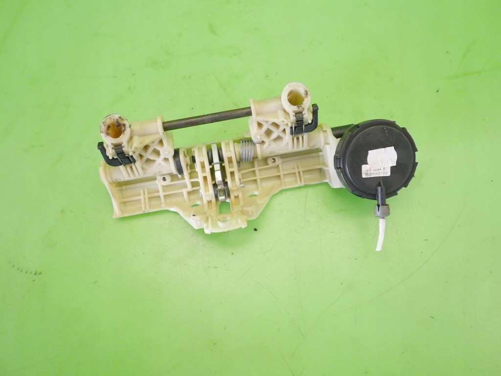 фото №9, Механизм подголовник задняя левый mercedes w220 s400 98-