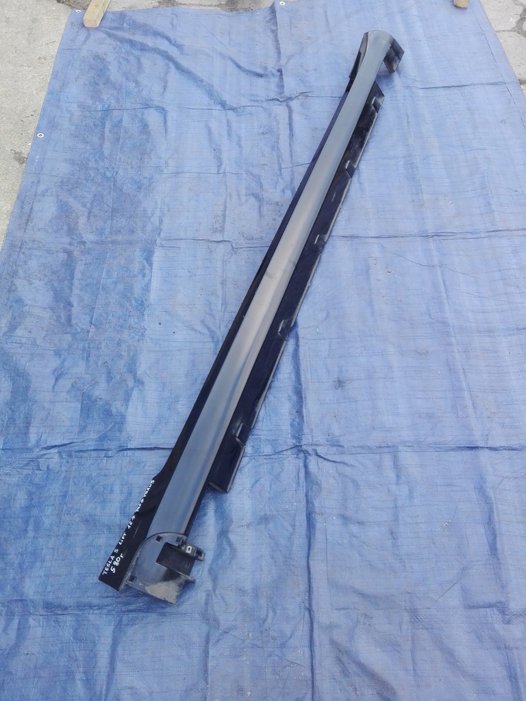 фото №1, Tesla s lift молдинг порог порог правый 6005875-00j