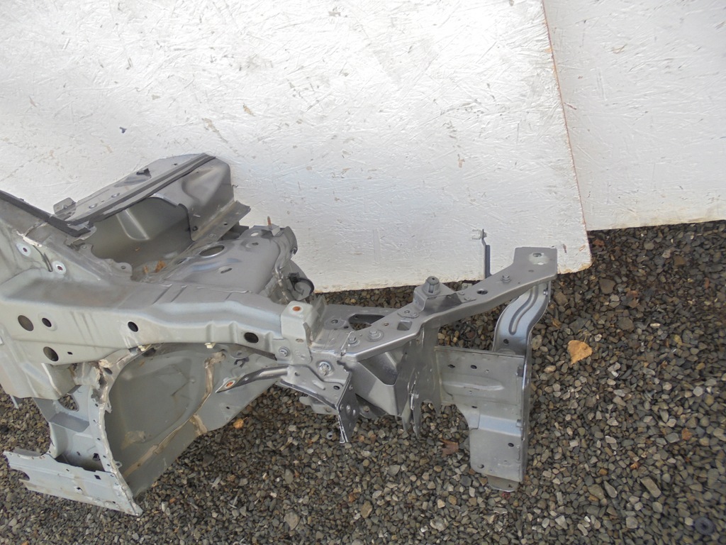 фото №2, Renault megane iii четверть порог перед правая