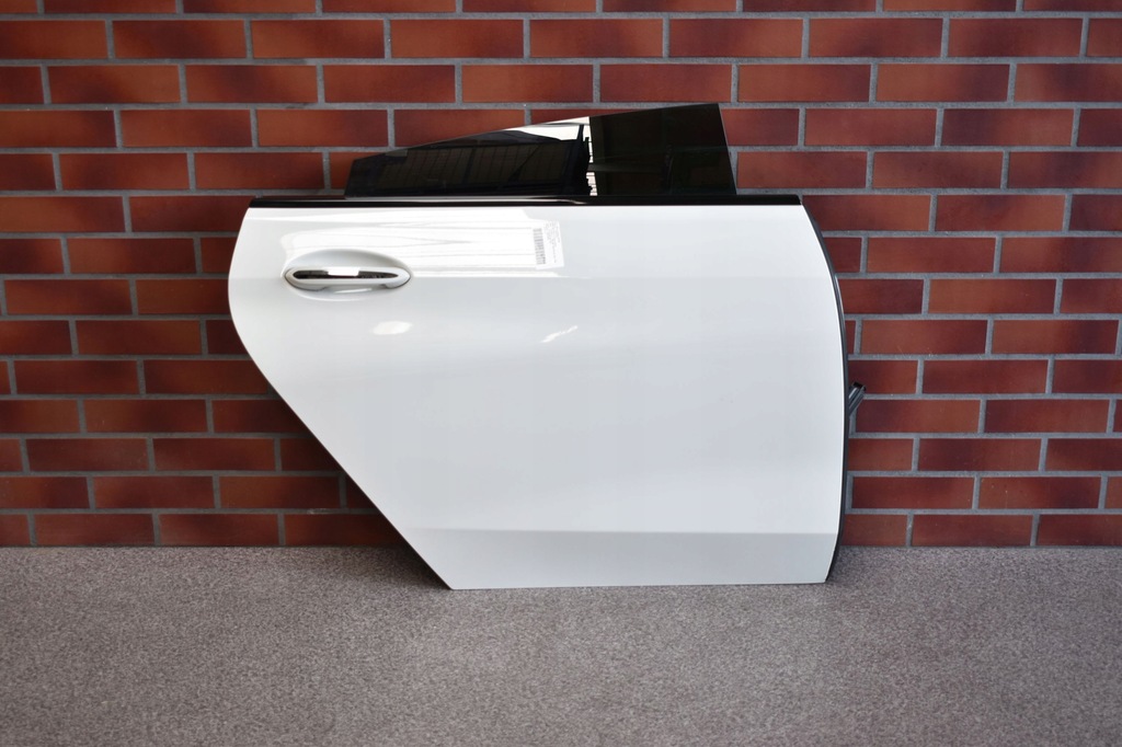 фото №1, Двері праве задня задні bmw 6 g32 a300