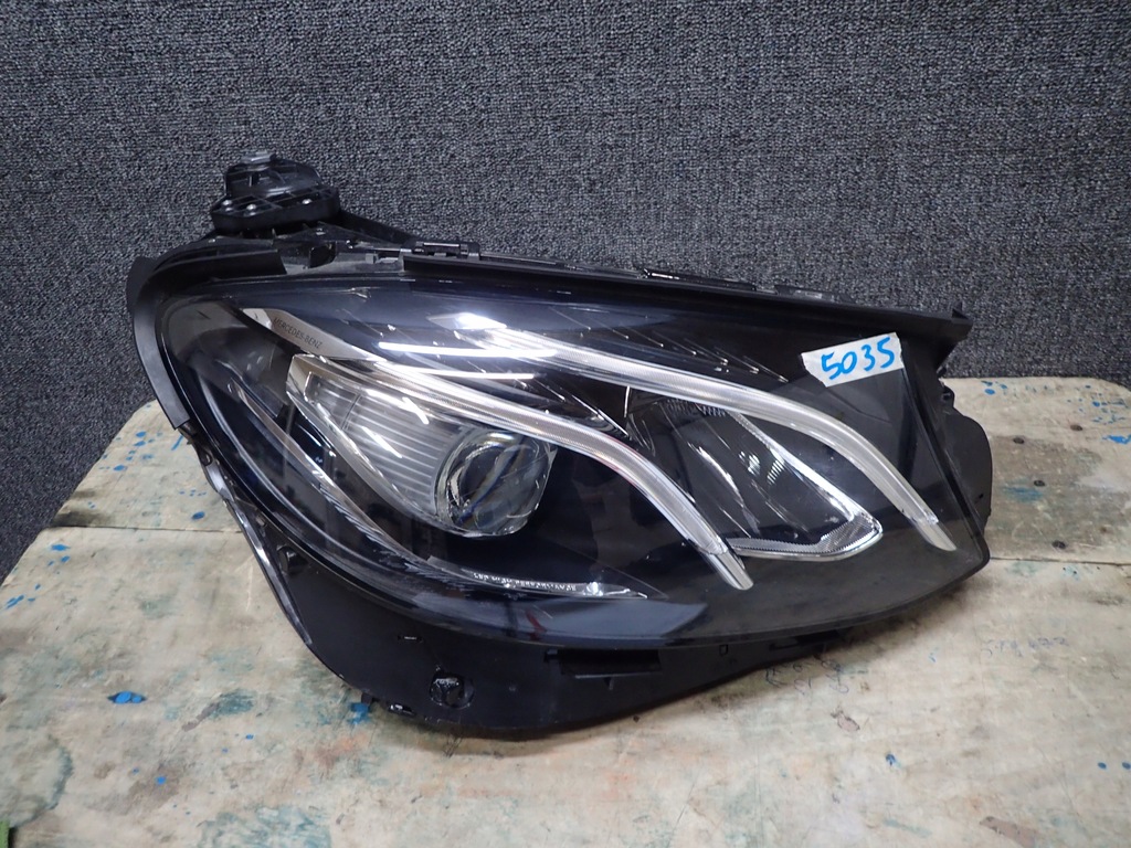фото №1, Лампа перед правая mercedes e klasa w213 full led