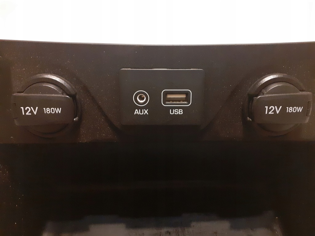 фото №5, Tucson ii бардачок роз'єм usb 12v aux 84630-d70104