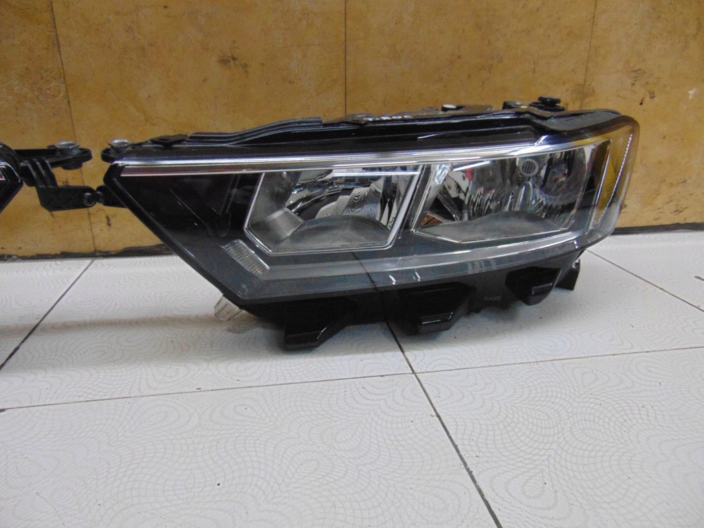 фото №2, Лампа перед передня права vw t-roc t roc