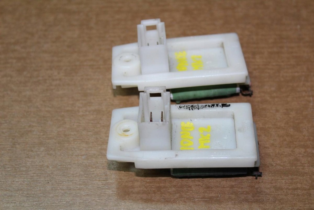 фото №1, Ford mondeo mk3 резистор резистор xs4h18b647aa