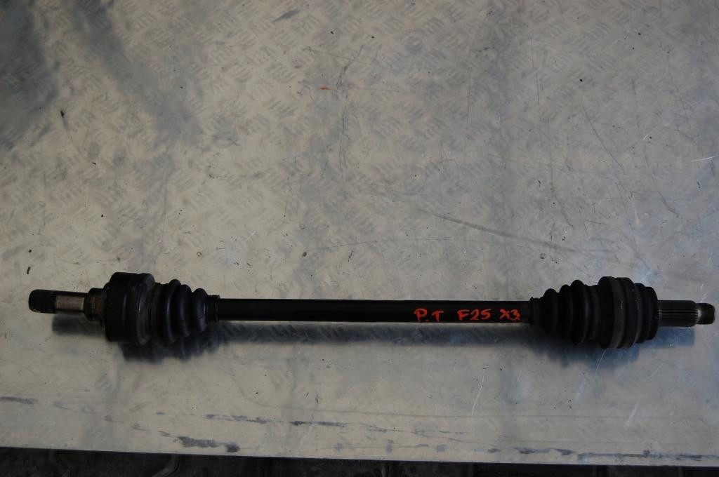 Купити Привідний вал półośka правий задні bmw x3 f25 2,0 xd 7598038