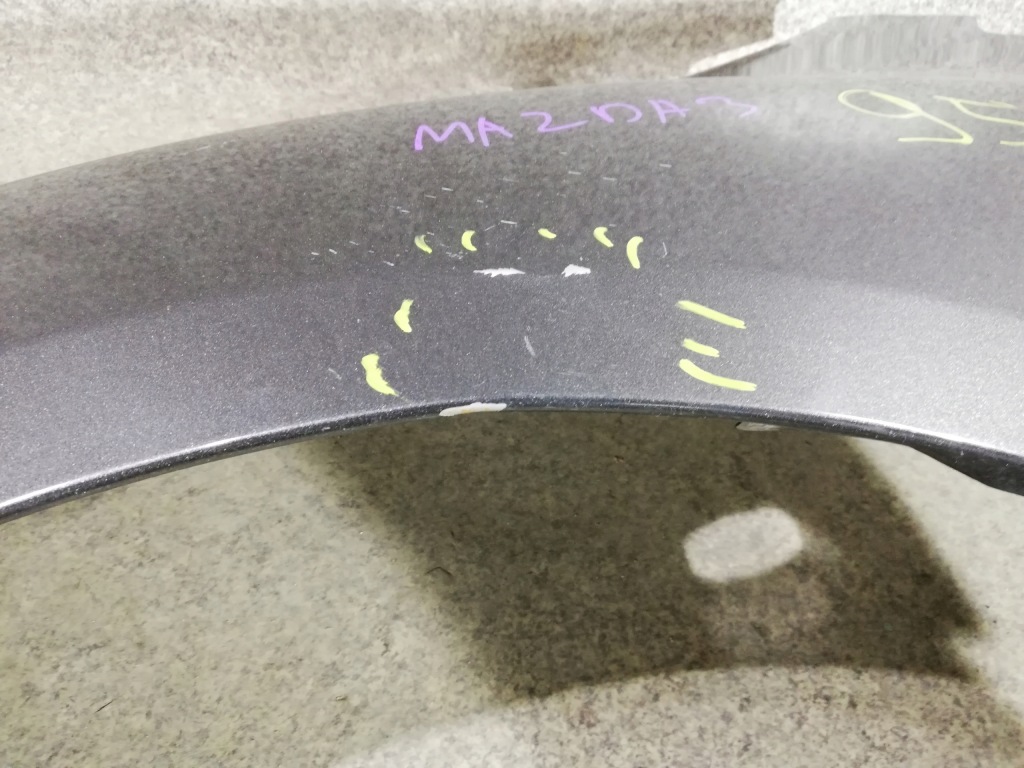 Mazda 3 3 09-11 крило ліве передній перед Недорого