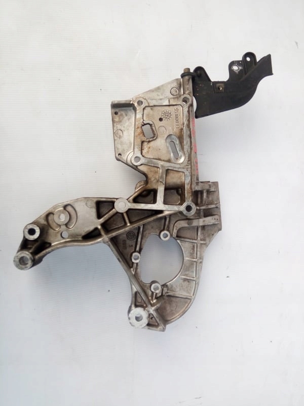 Купить Кронштейн оборудование 551808833 alfa romeo gt 1.9 16v