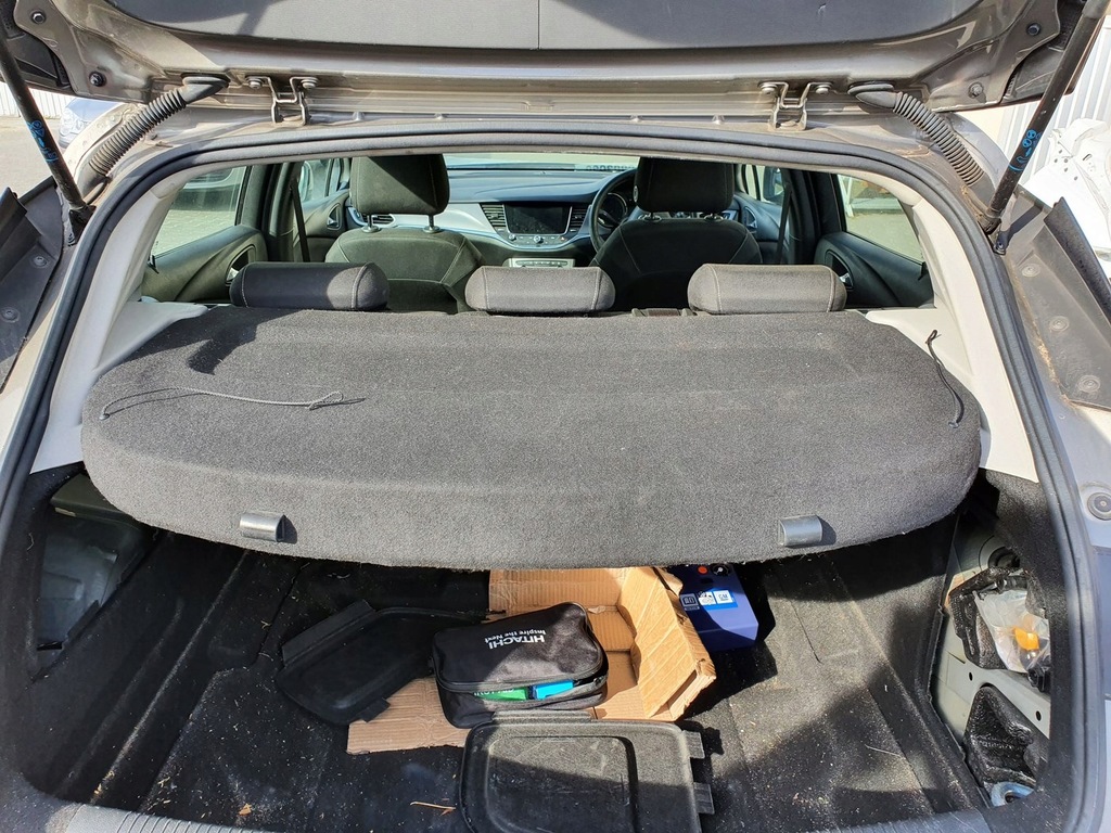 фото №1, Opel astr k v полиця багажника