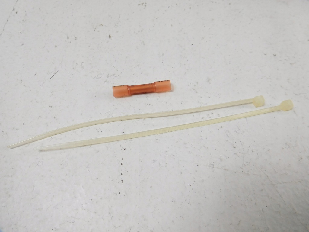 фото №6, Джгут трубопровід адаптер радіо cd ford 1441375