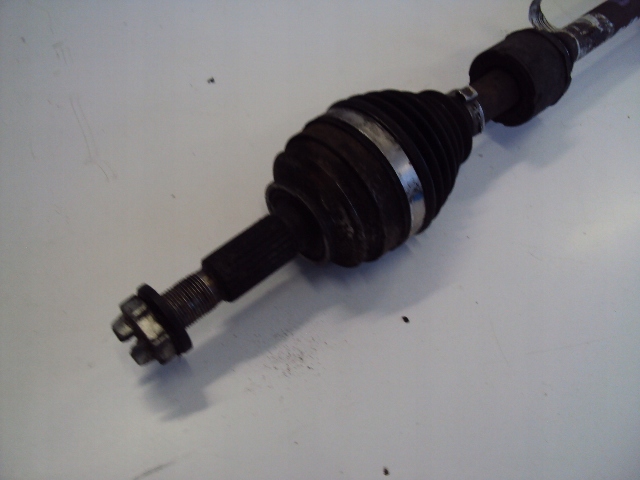 фото №3, Приводной вал левая renault clio iv lift 1.5 dci