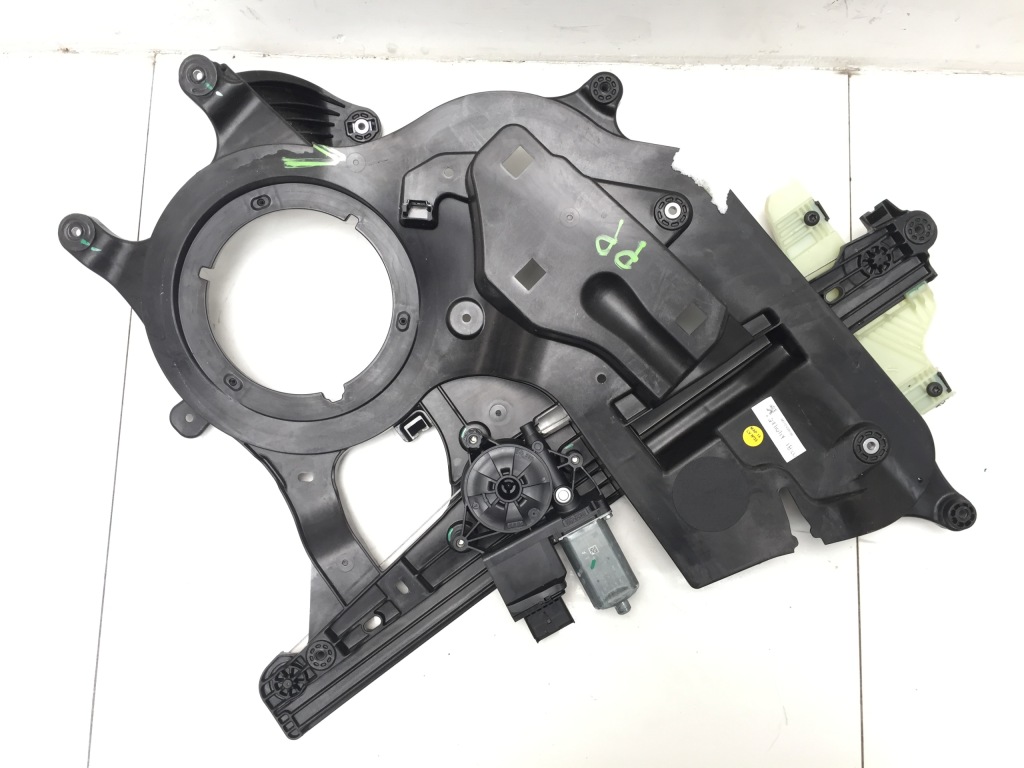 фото №2, Peugeot rifter подъемник стекло правый перед