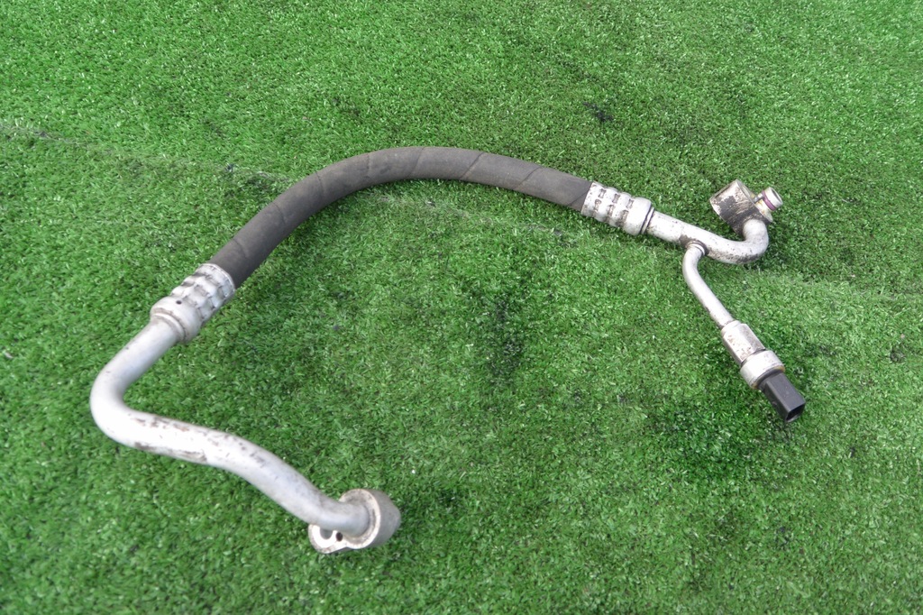 фото №6, Шланг кондиционера 8j0820721j audi tt 8j 2.0 tdi