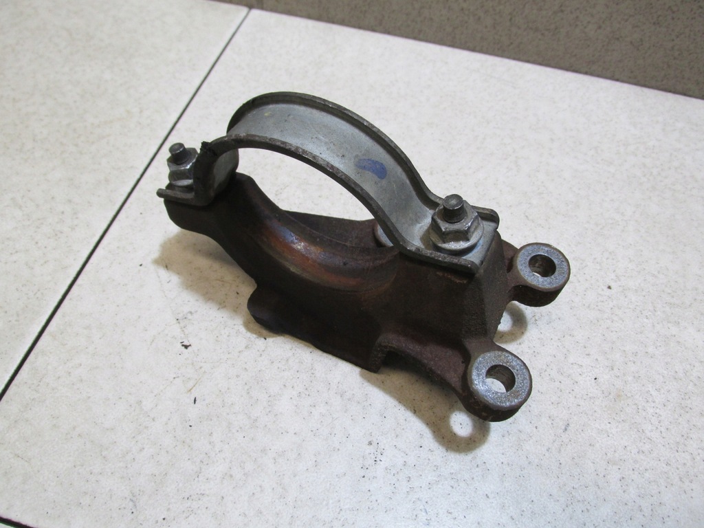 фото №2, Кронштейн опора полуось fiesta mk7 1,4 tdci 2009 rok