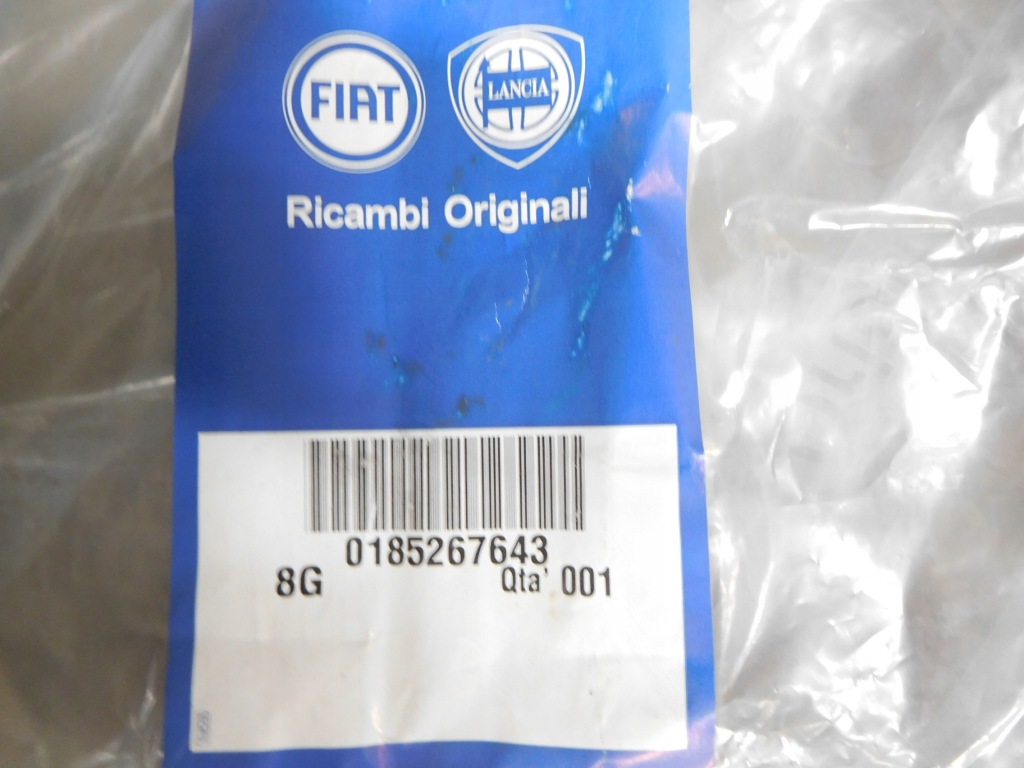 Обшивка сидіння задніх fiat punto 185267643 в Україні