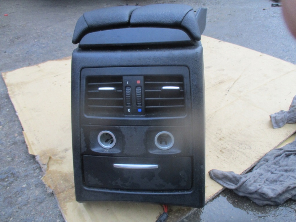 фото №4, Підлокітник тунель середній bmw e90 e91 e92 europa