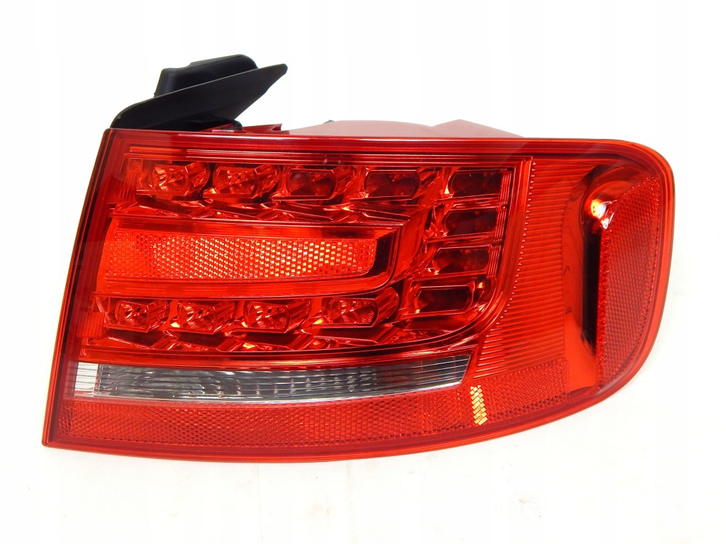 фото №1, Audi a4 b8 лампа led задня права 8k5945096b
